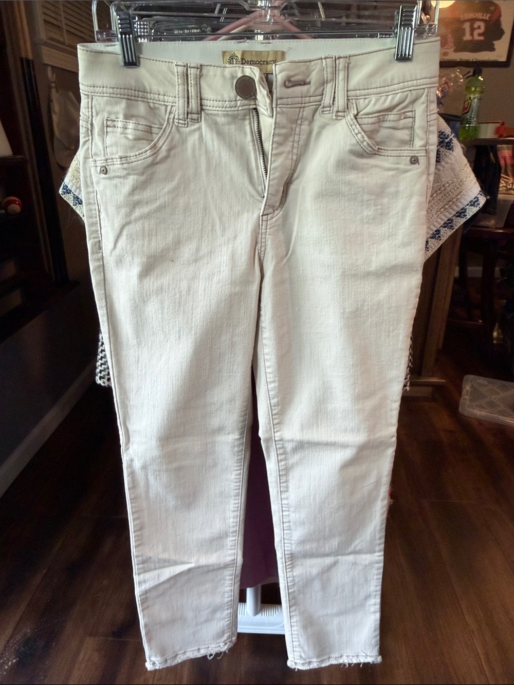 Democracy Women's Straight Leg Jeans - Cream with Taupe Stitching
